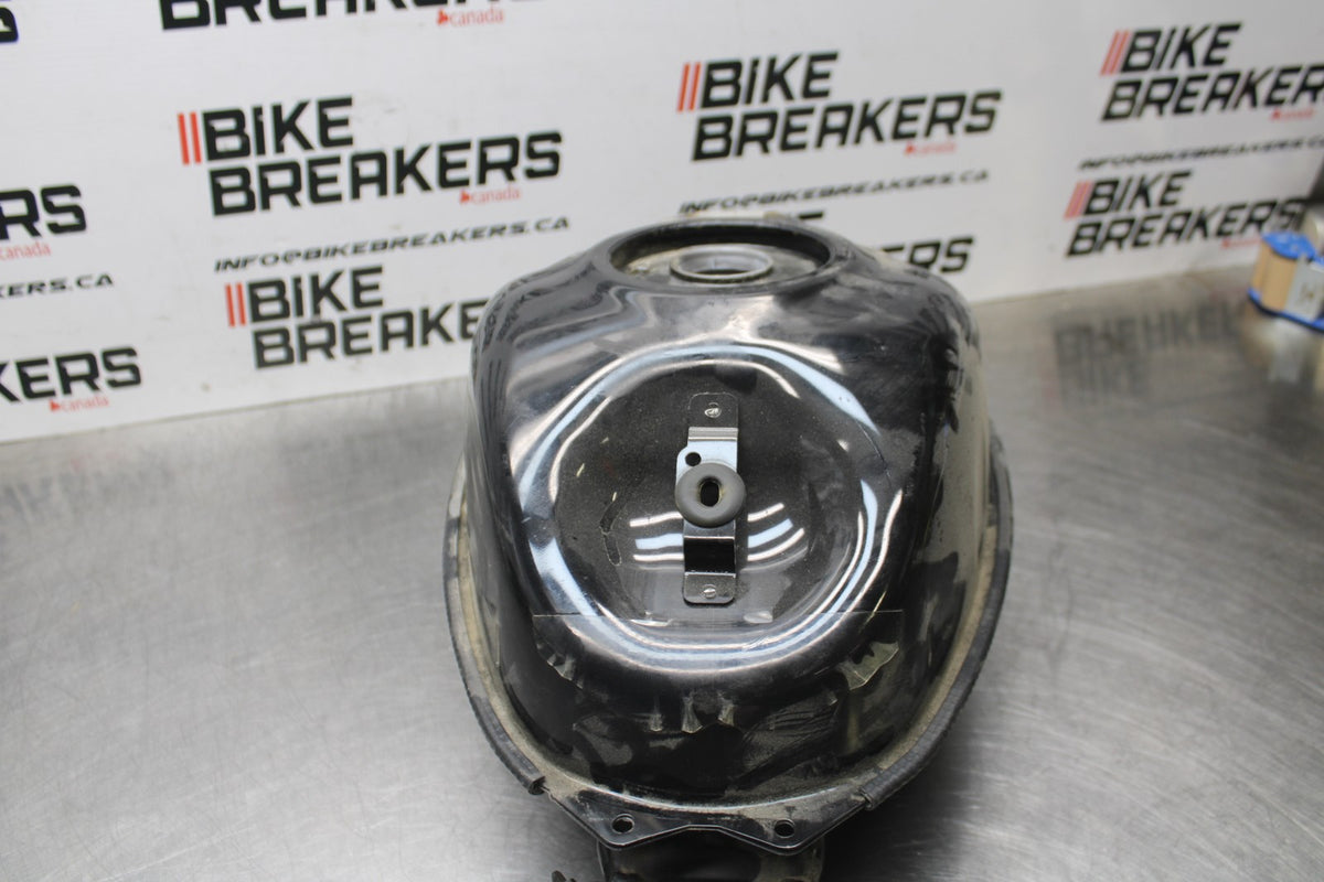 23 YAMAHA YZF R3 GAS TANK FUEL CELL PETROL RESERVOIR BB806