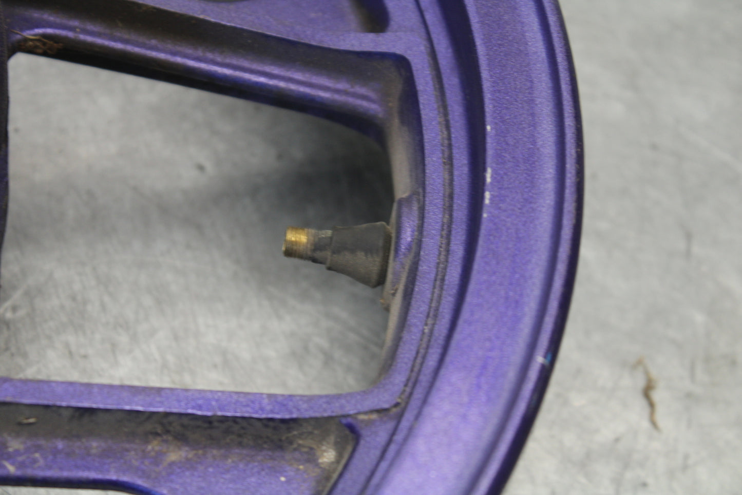 95-95 KAWASAKI NINJA 600R ZX600C FRONT WHEEL FRONT RIM BB73