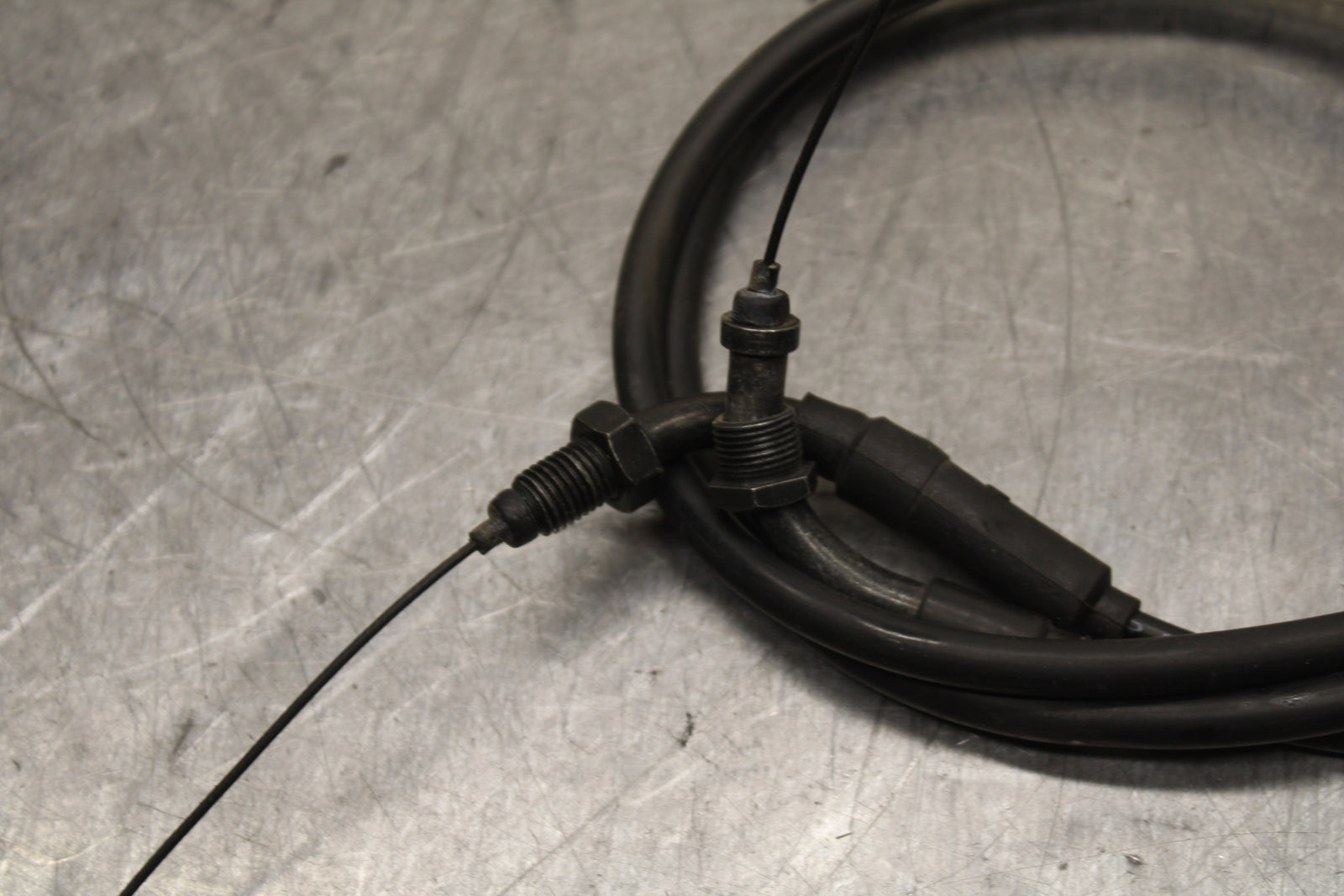 15-16 HONDA CB300F THROTTLE CABLES LINES BB740