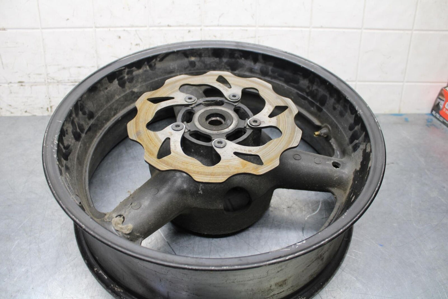 1997 Suzuki Bandit 1200 GSF1200S REAR ROTOR AND REAR WHEEL BRAKE DISC BB559