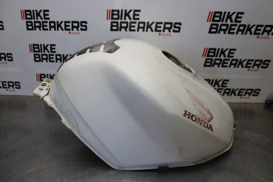 06-07 HONDA INTERCEPTOR 800 VFR800 GAS TANK FUEL CELL PETROL RESERVOIR BB917