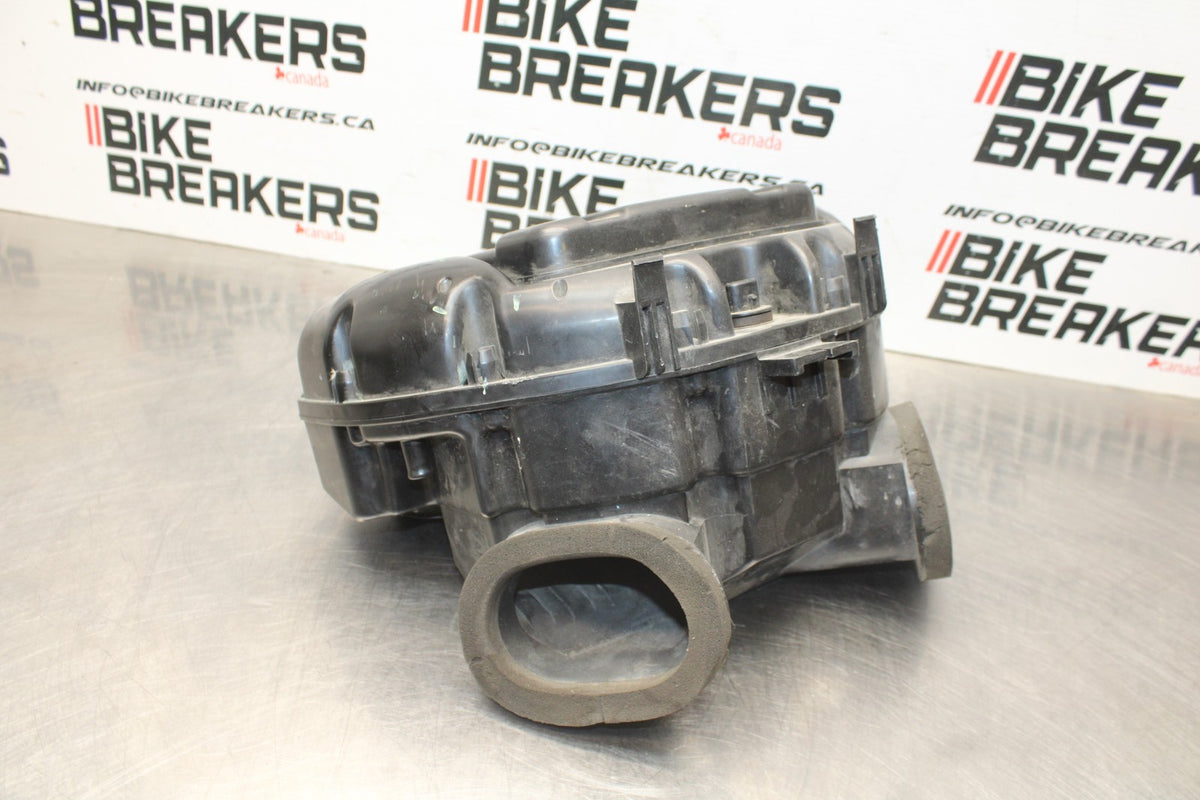 06-07 SUZUKI GSXR 600 AIRBOX AIR INTAKE FILTER BOX BB845