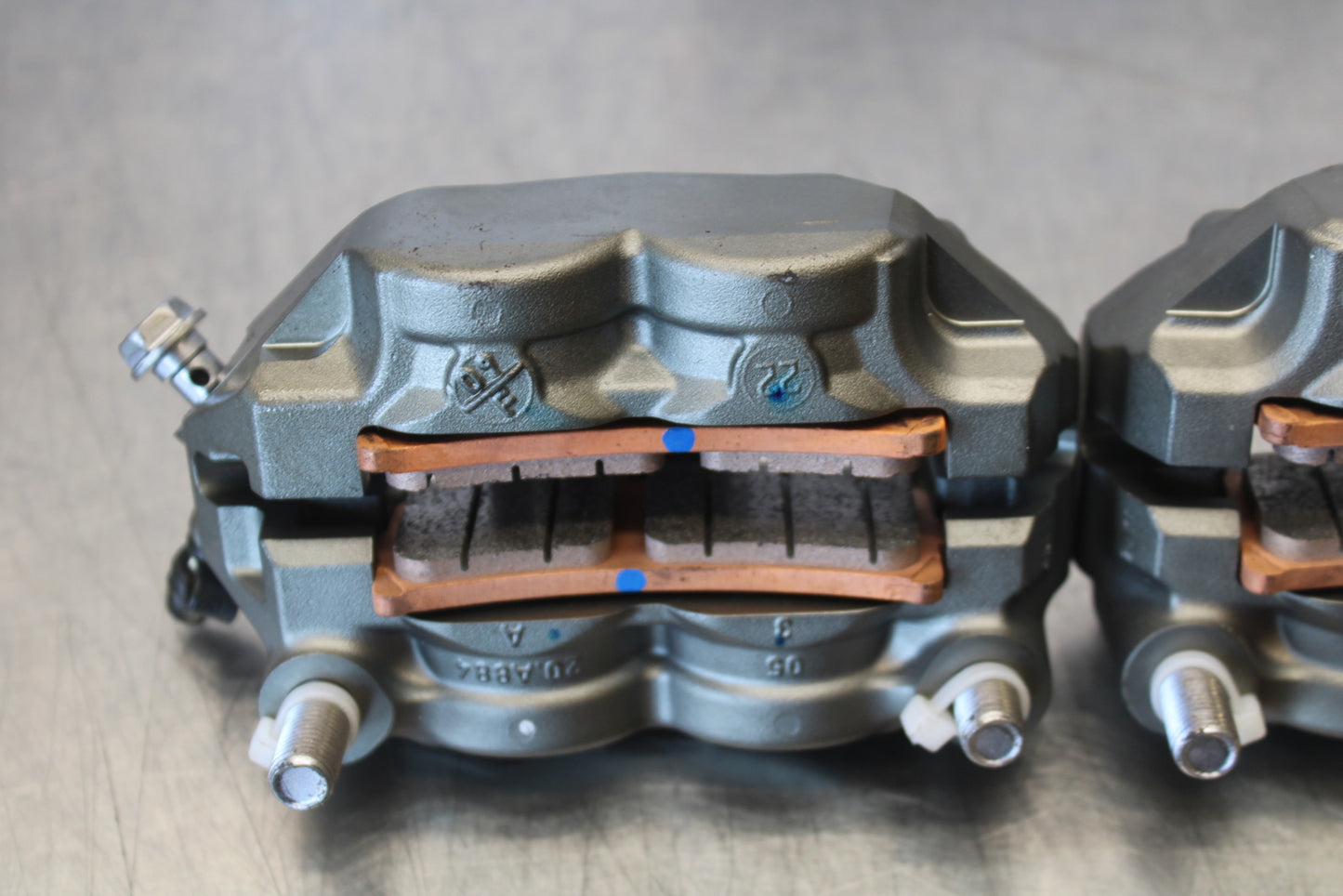 23-24 KAWASAKI NINJA ZX14R NEW!! RIGHT LEFT FRONT BRAKE CALIPER SET PAIR BB169