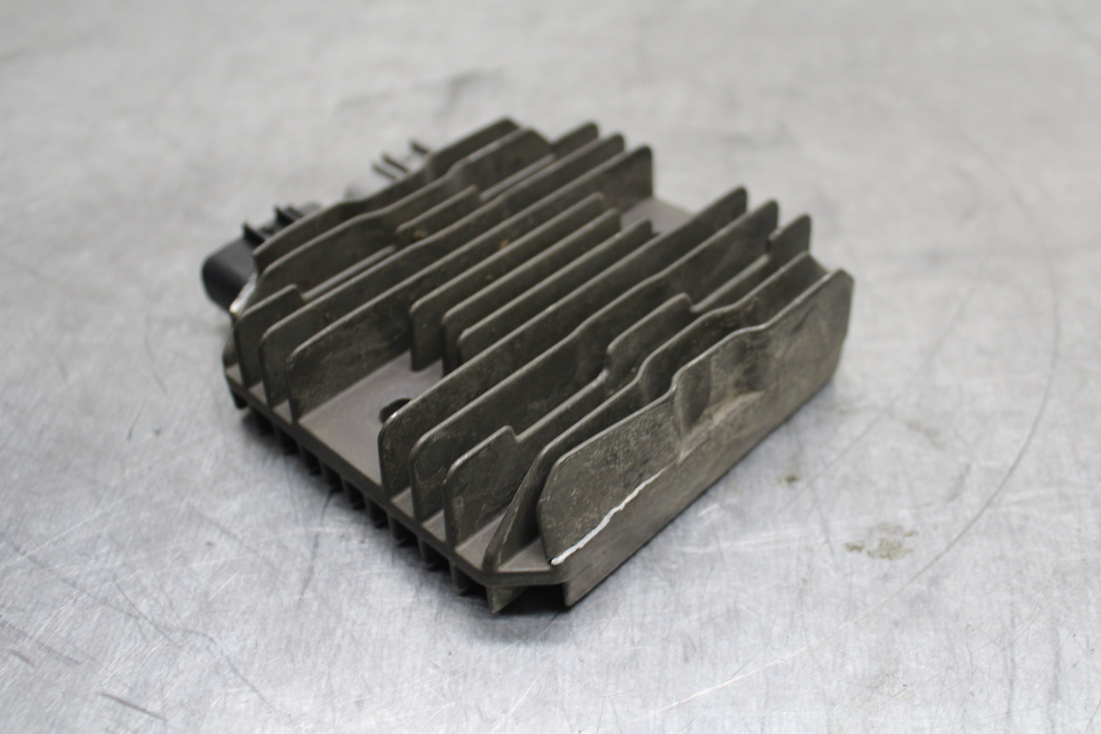 13-17 KAWASAKI NINJA ZX6R ZX636E RECTIFIER VOLTAGE REGULATOR BB735