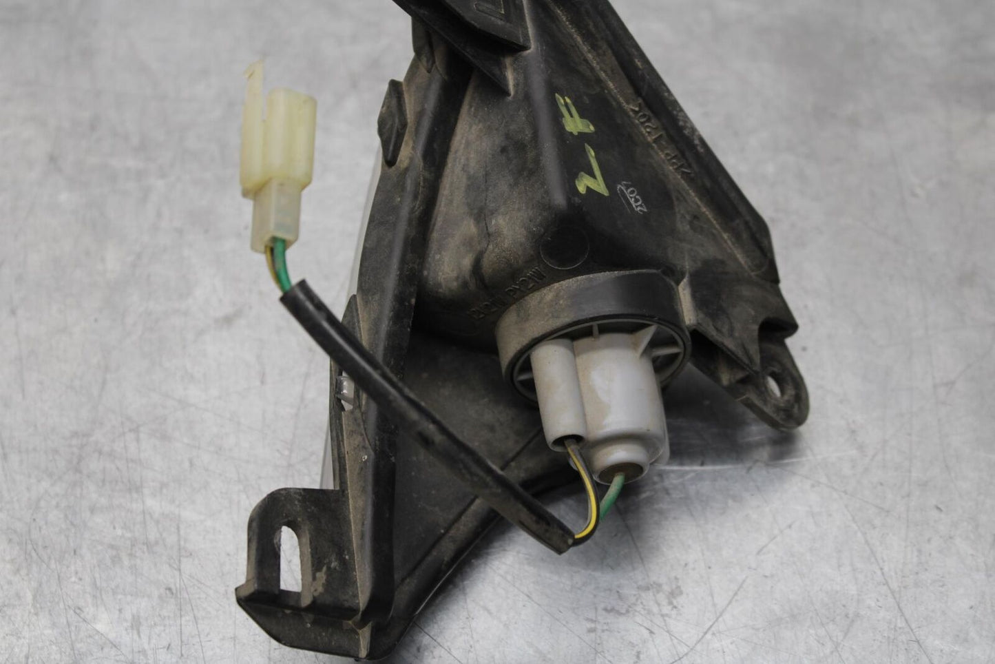 2011 Kawasaki Ninja ZX6R ZX600R LEFT FRONT TURN SIGNAL LIGHT INDICATOR BB587