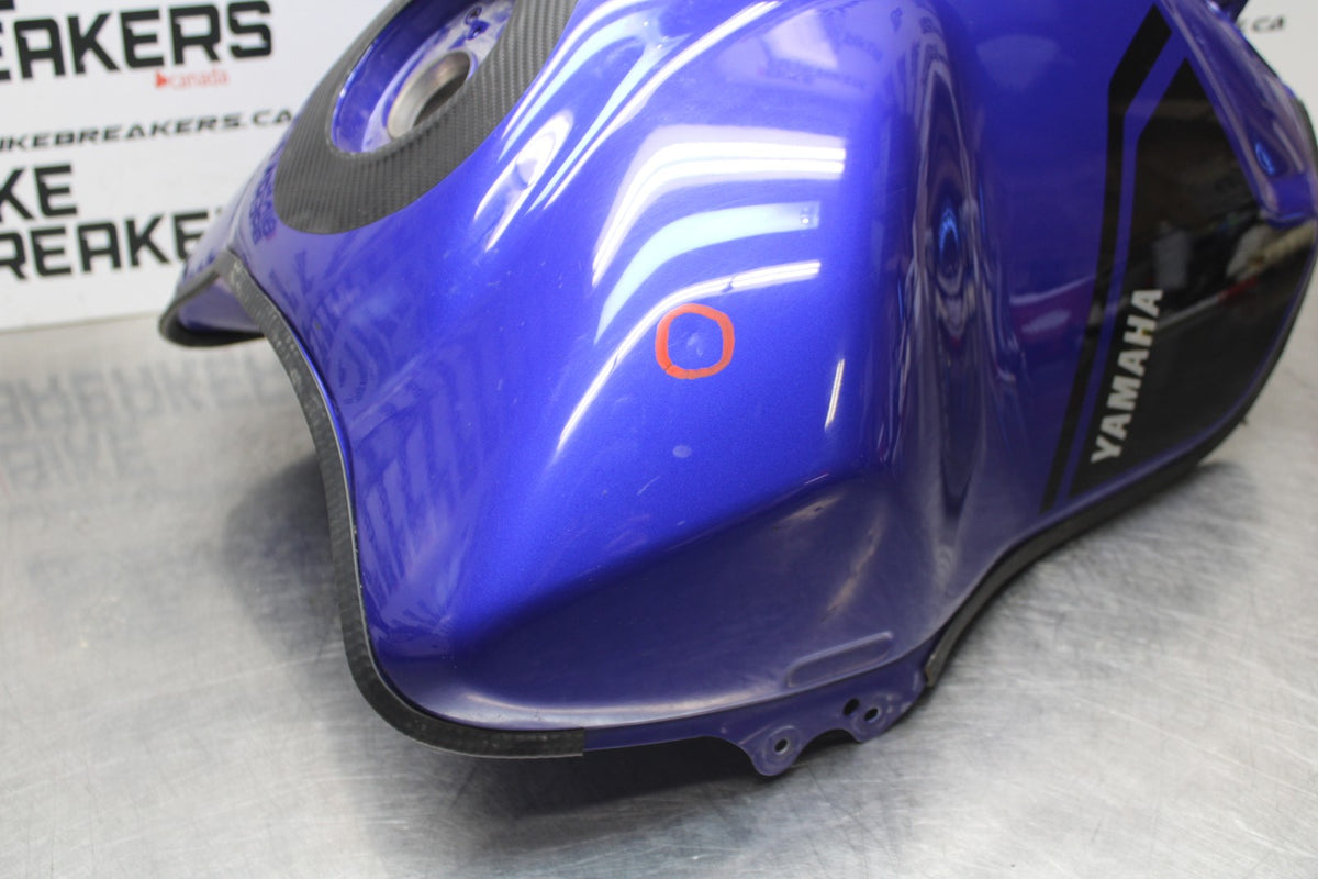 18 YAMAHA SUPER TENERE GAS TANK FUEL CELL PETROL RESERVOIR BB832