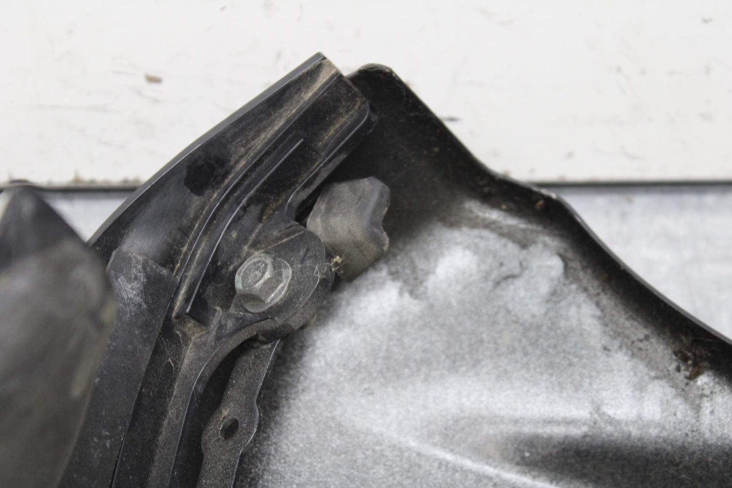 06-14 YAMAHA ROADLINER S XV1900S SIDE COVER PANEL COWL FAIRING BB619