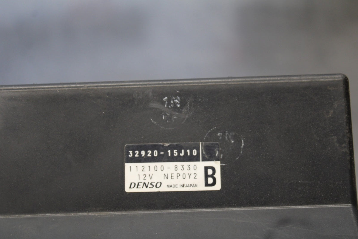 11-26 SUZUKI GSXR750 ECU COMPUTER CONTROLLER UNIT BLACK BOX ECM CDI BB882