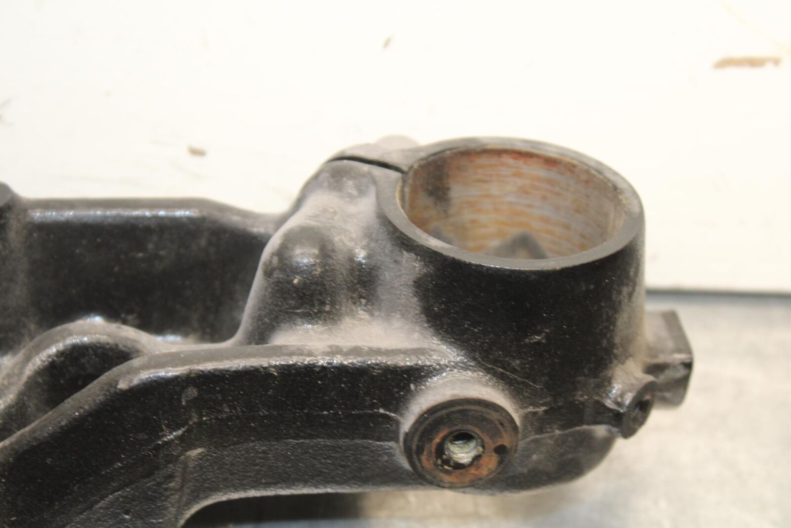 03-08 KAWASAKI VULCAN 1600 FRONT FORKS CLAMP LOWER TRIPLE TREE STEM BB616