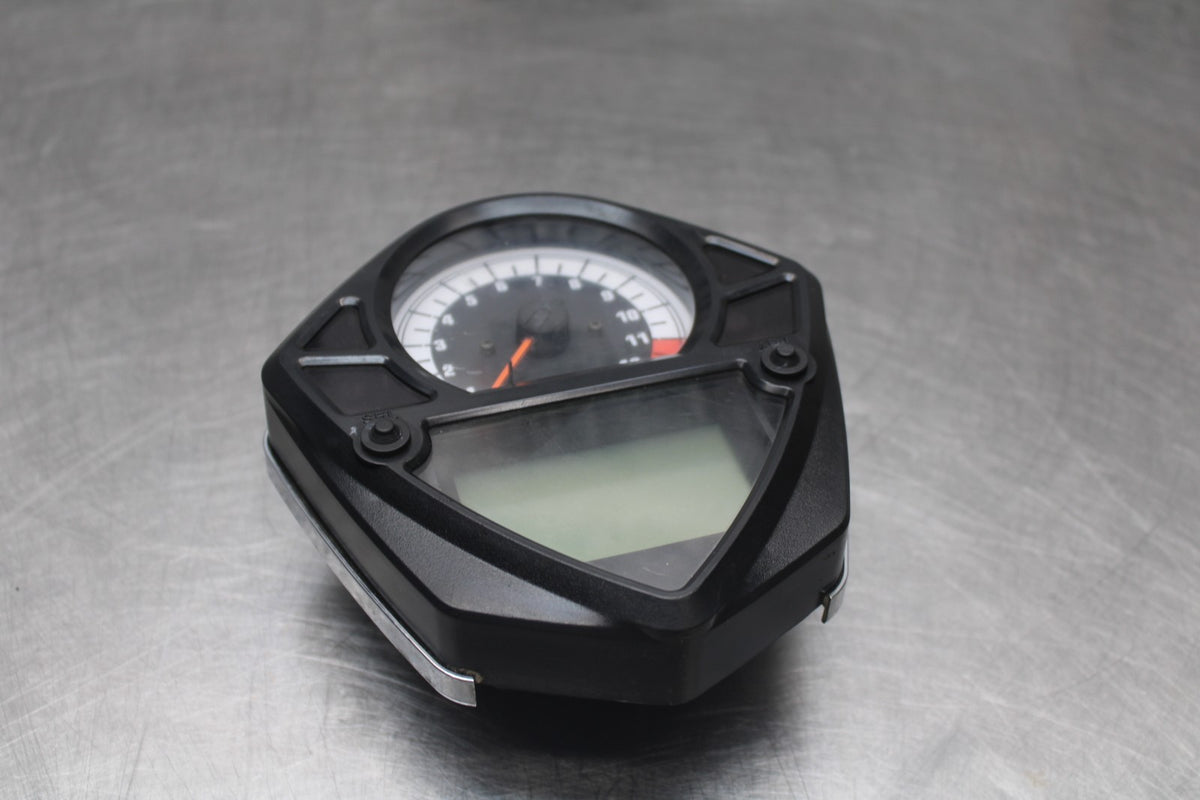 03 SUZUKI SV650 SPEEDO TACH GAUGES DISPLAY CLUSTER SPEEDOMETER TACHOMETER BB846