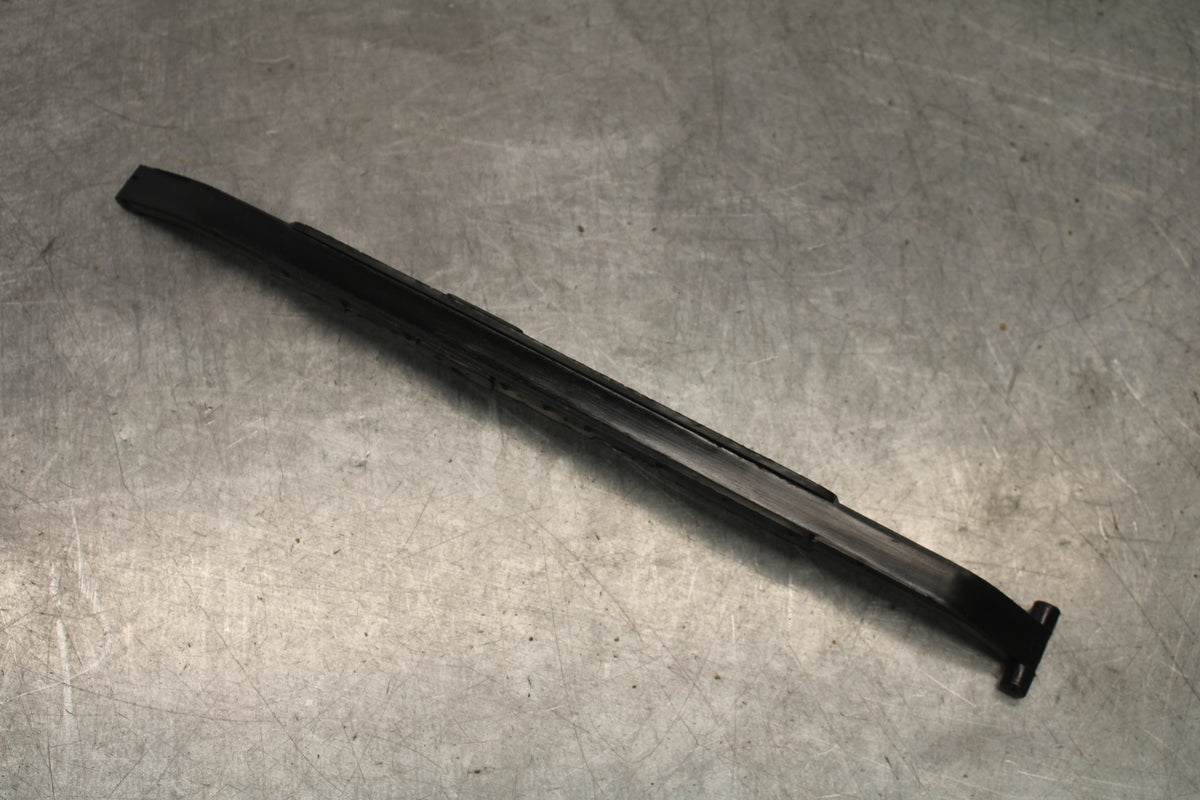 2004 Yamaha Raptor 660R YFM660R CAM CHAIN GUIDE BB695