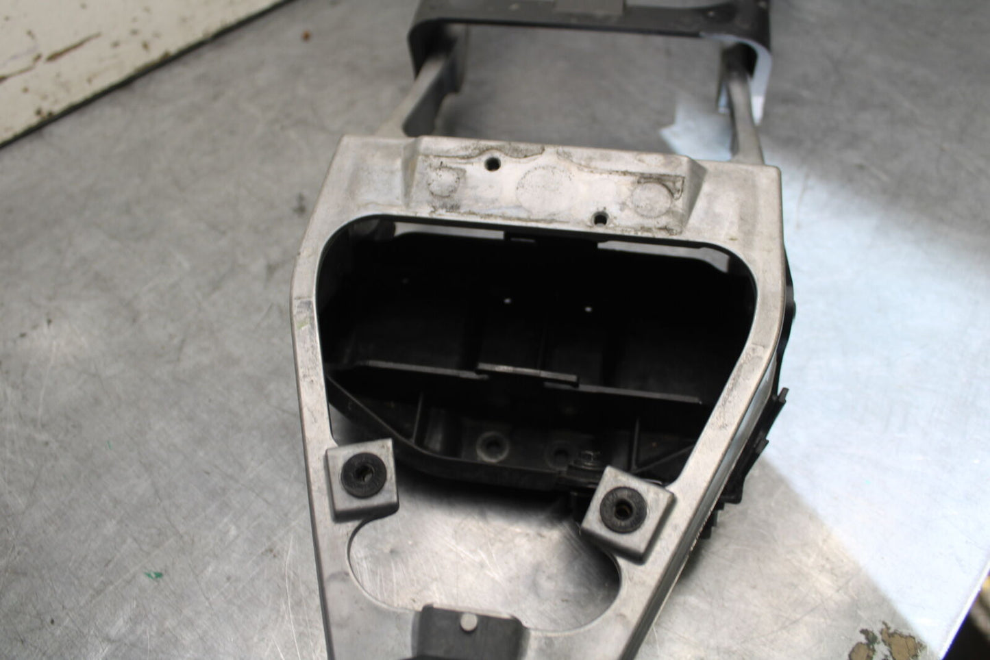 09-12 KAWASAKI NINJA ZX6R REAR SUBFRAME BACK SUB FRAME 32160-0399 BB698