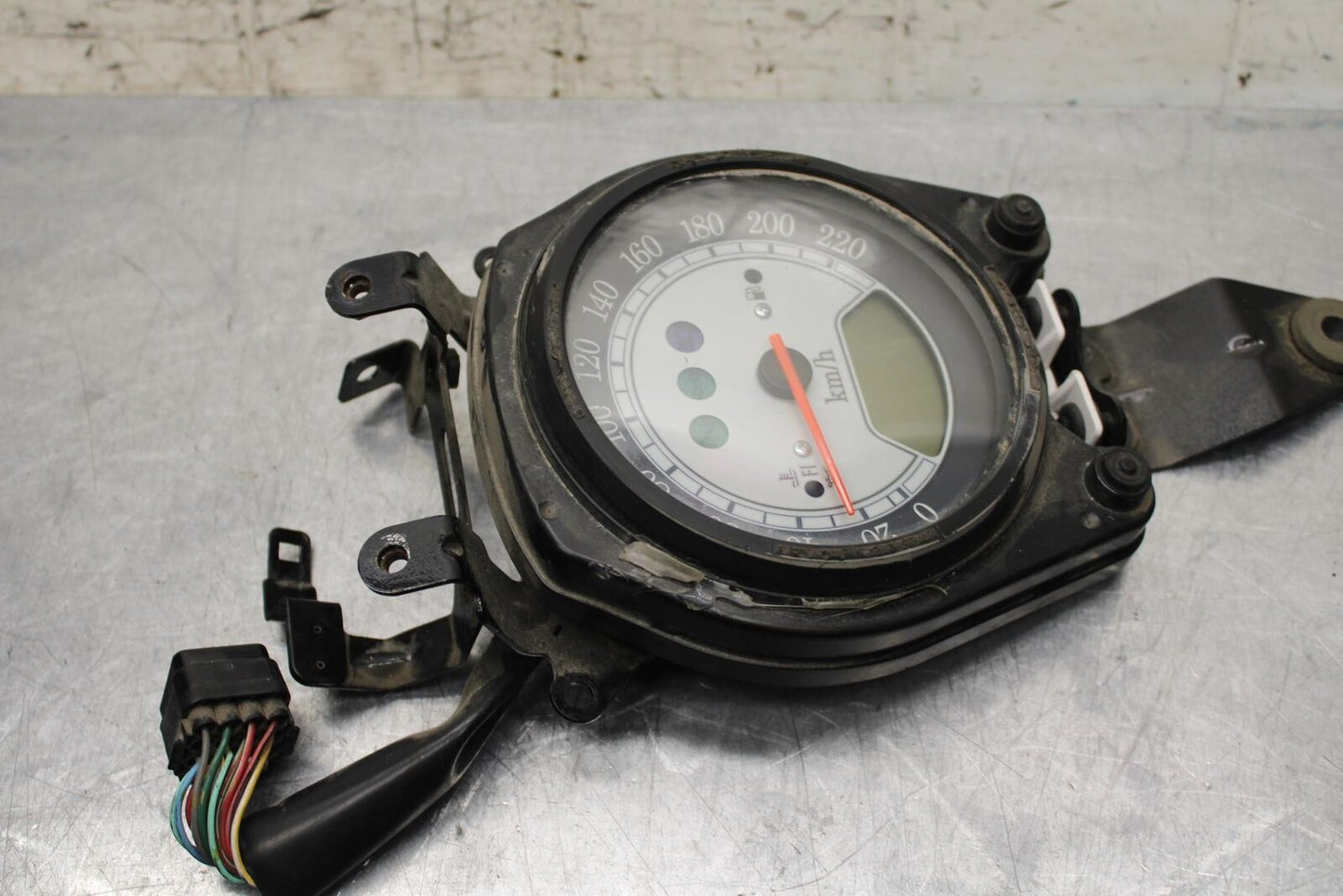 2005 Kawasaki Vulcan 1600 VN1600A Classic GAUGES METER SPEEDO TACH BB574