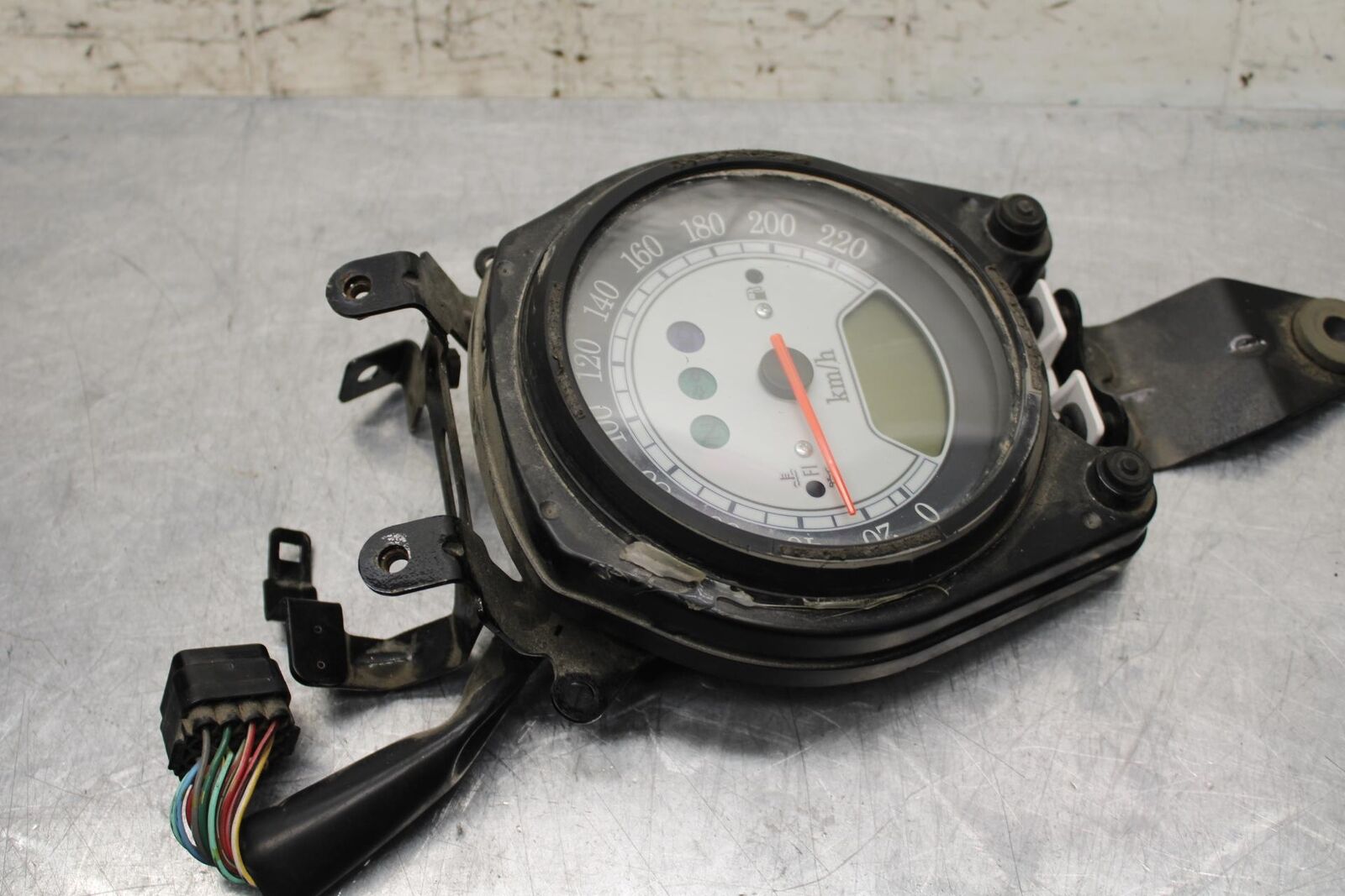 2005 Kawasaki Vulcan 1600 VN1600A Classic GAUGES METER SPEEDO TACH BB574