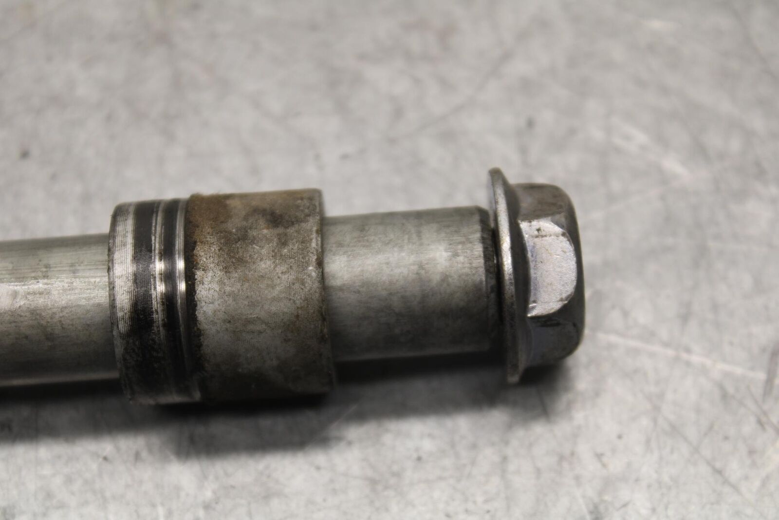 2008 Honda CBF1000 FRONT WHEEL RIM AXLE PIVOT BOLT BB641