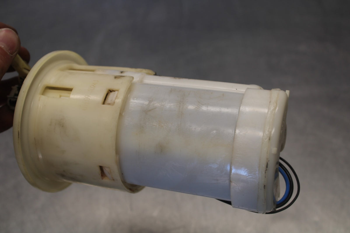 03-04 YAMAHA YZF R6 FUEL PUMP GAS PETROL SENDER UNIT BB890