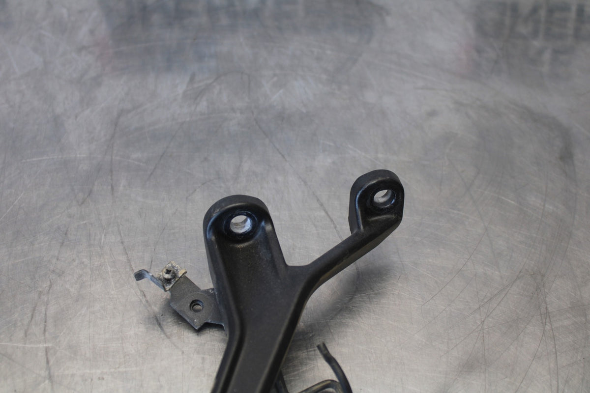 24-25 KAWASAKI NINJA 500 ABS RIGHT REAR BACK PASSENGER PEG BB899