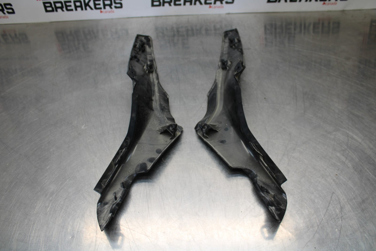 22-25 YAMAHA YZF R7 RIGHT LEFT FRONT SIDE SEAT PANELS TRIMS COWLS FAIRINGS BB182