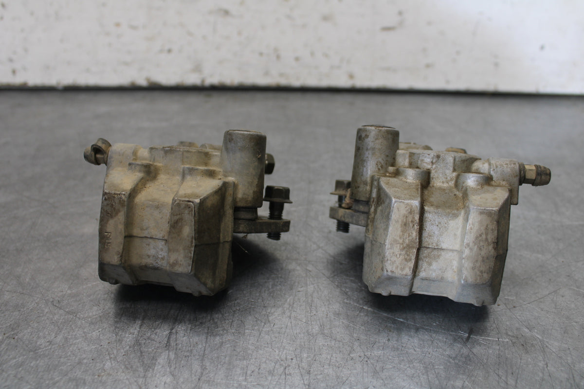 01-05 YAMAHA RAPTOR 660R LEFT RIGHT FRONT BRAKE CALIPER BB695