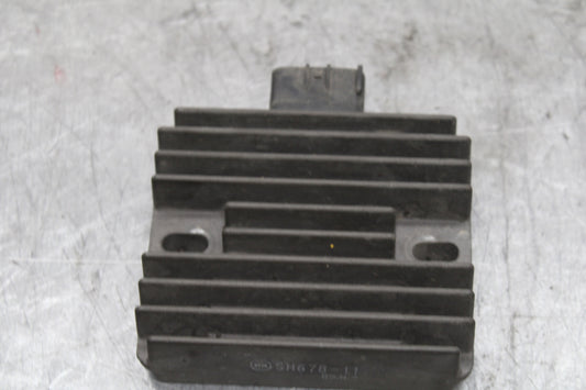 06 YAMAHA YZF R6 RECTIFIER VOLTAGE REGULATOR 4XY-81960-00-00 BB716