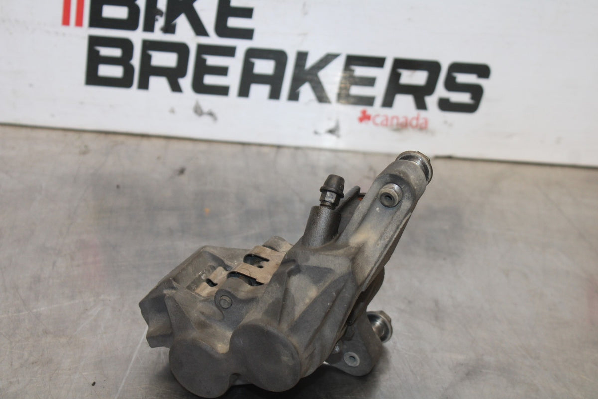 03-04 YAMAHA YZF R6S RIGHT LEFT FRONT BRAKE CALIPER SET PAIR CALIPERS BB890