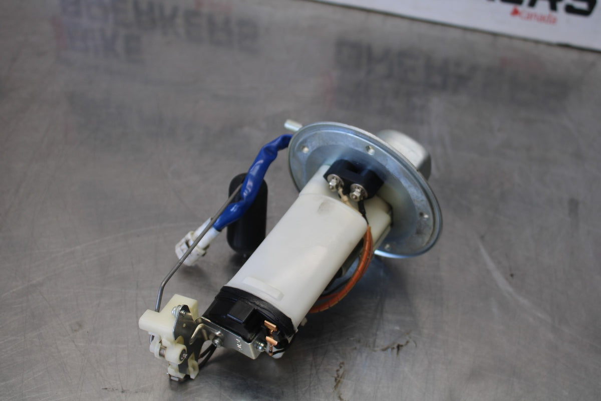 06-07 SUZUKI GSXR 600 FUEL PUMP GAS PETROL SENDER UNIT BB792