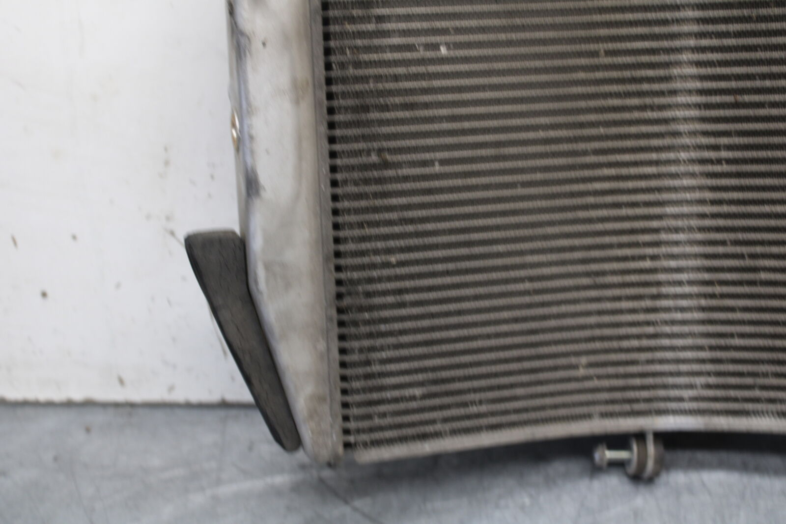 13-18 KAWASAKI NINJA ZX6R ENGINE RADIATOR MOTOR COOLER COOLING RADIATER  BB682