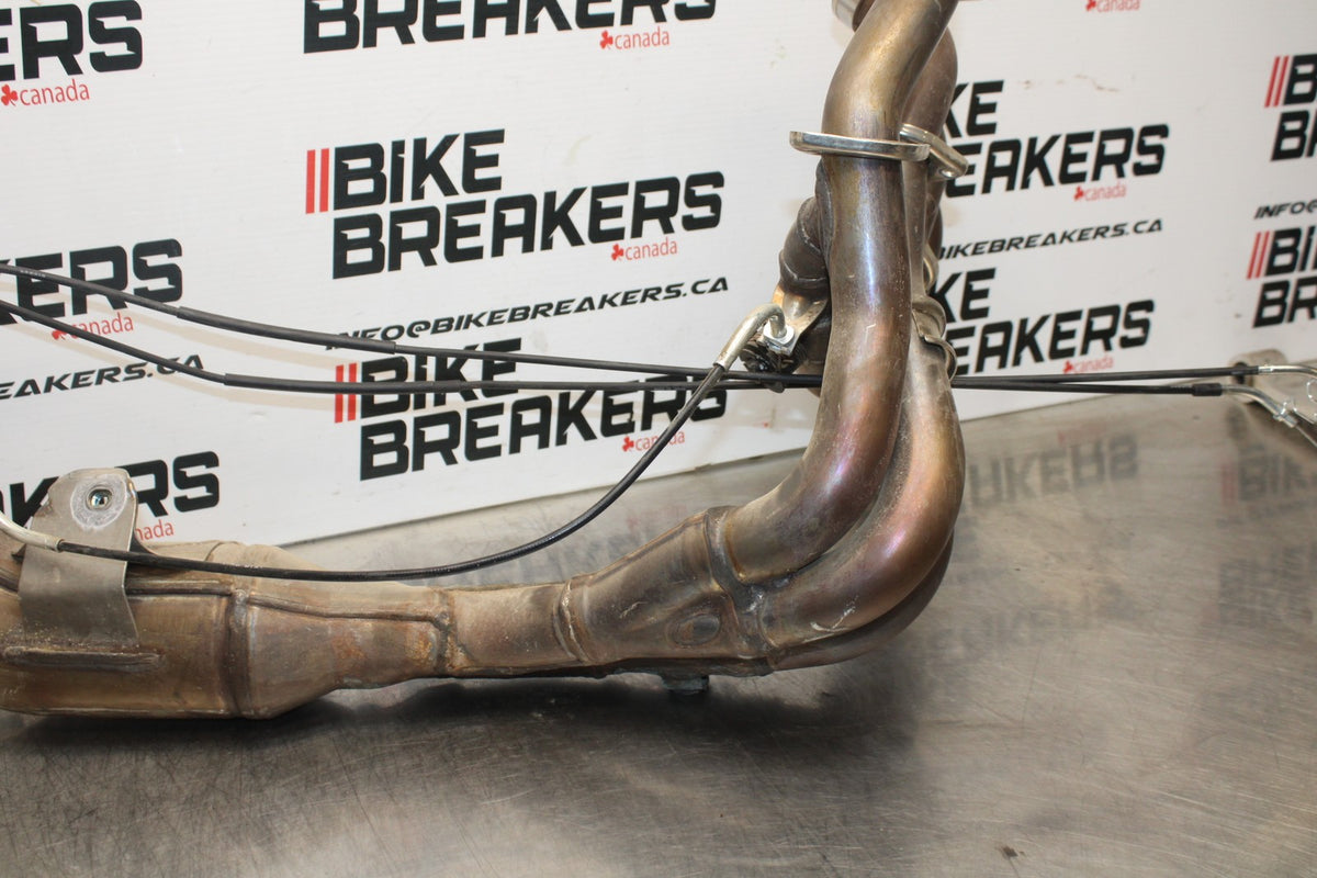 24-25 SUZUKI GSXR1000 EXHAUST HEADER PIPES MANIFOLD BB767