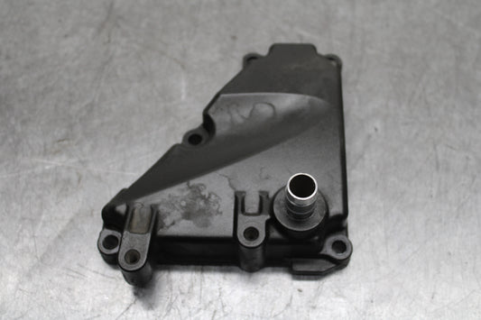 06 YAMAHA YZF R6 ENGINE MOTOR CRANK CASE VENT COVER BB716