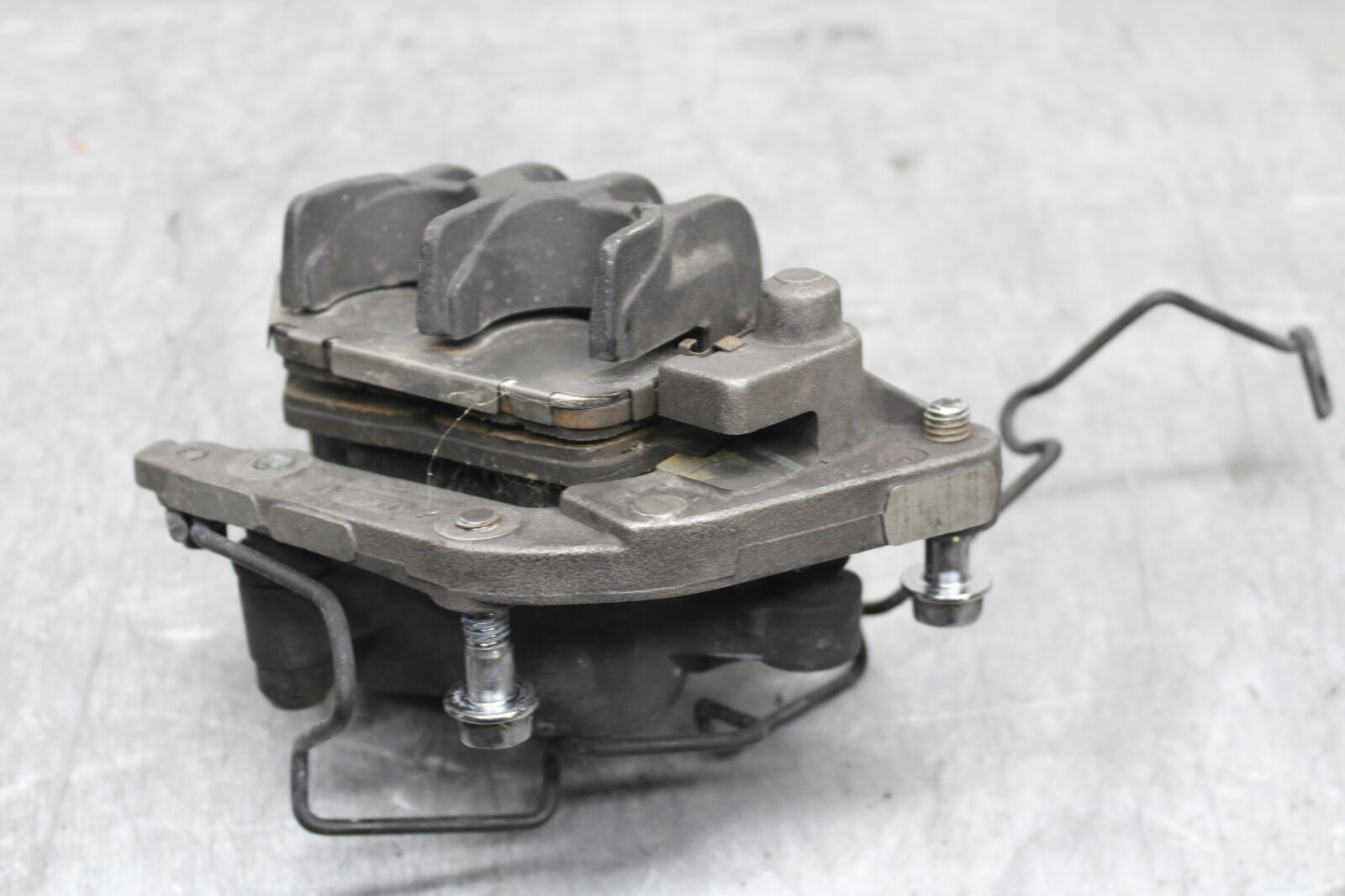 10-13 HONDA SHADOW RS 750 VT750RS LEFT FRONT BRAKE CALIPER BB718