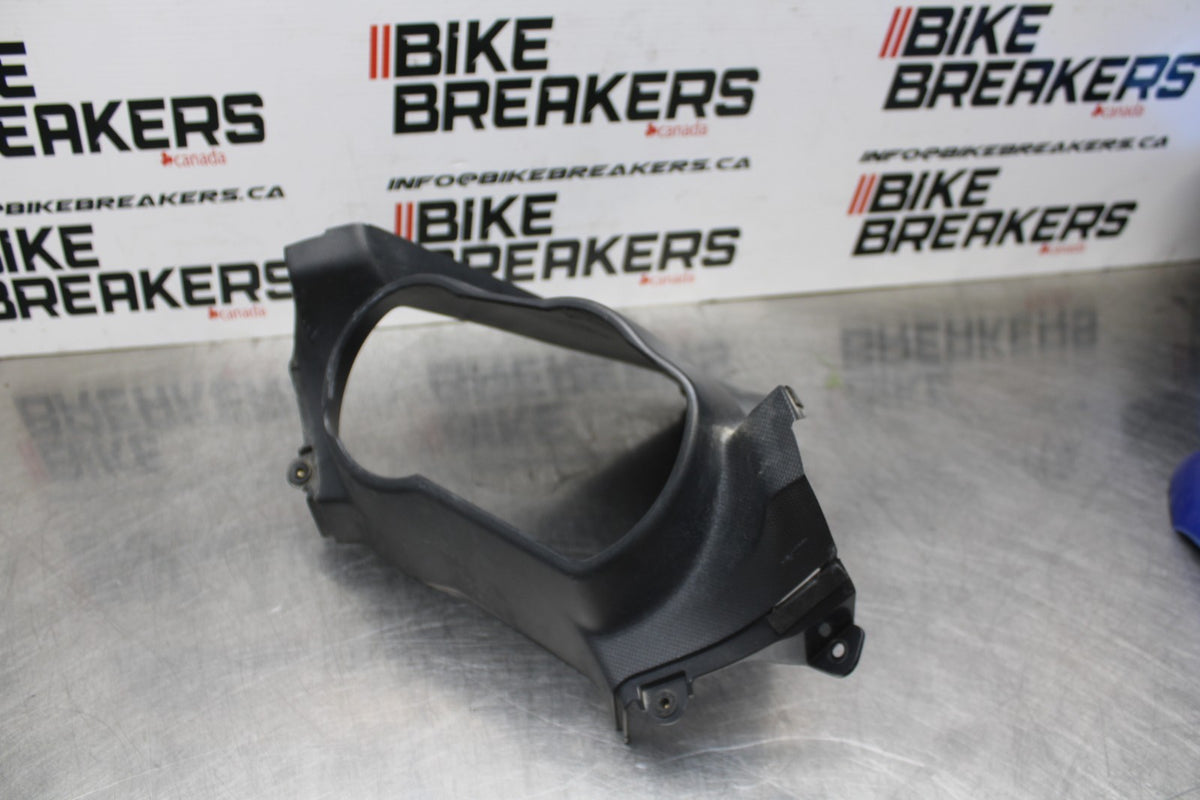 06 KAWASAKI NINJA 650 EX650 FRONT CENTER COWL FAIRING BB823