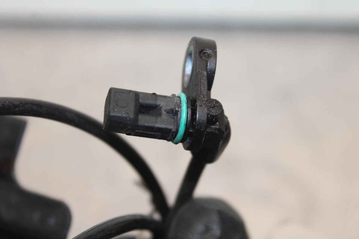 20-23 BMW F900R REAR ABS BRAKE SENSOR BB603