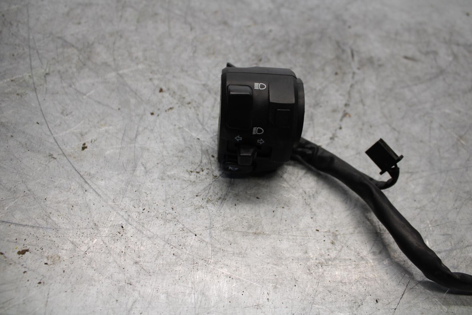 13-17 KAWASAKI NINJA 300 LEFT CLIP ON HANDLE HORN SIGNALS SWITCH  BB429