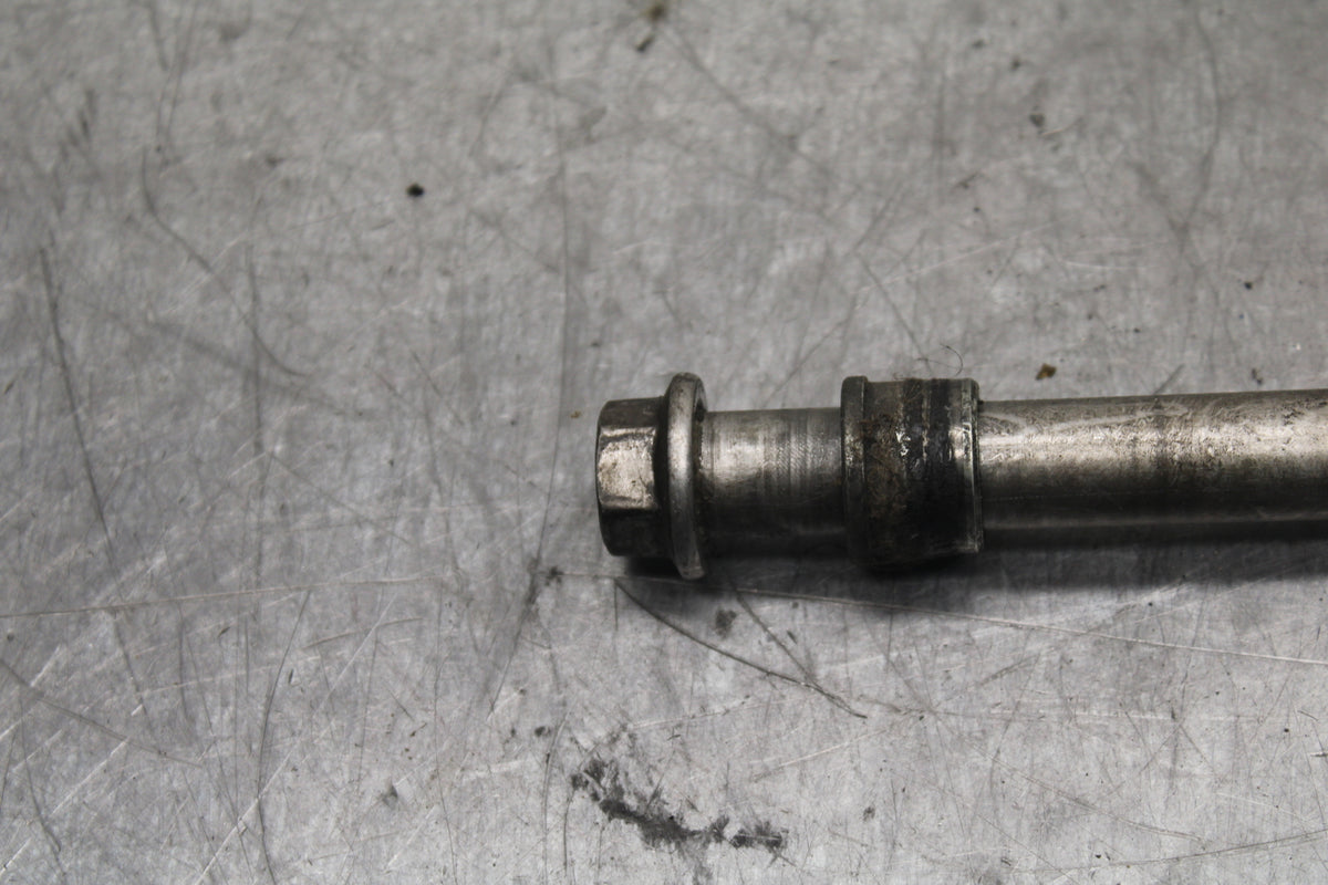 96-07 YAMAHA YZF600R FRONT WHEEL RIM AXLE PIVOT BOLT  BB746