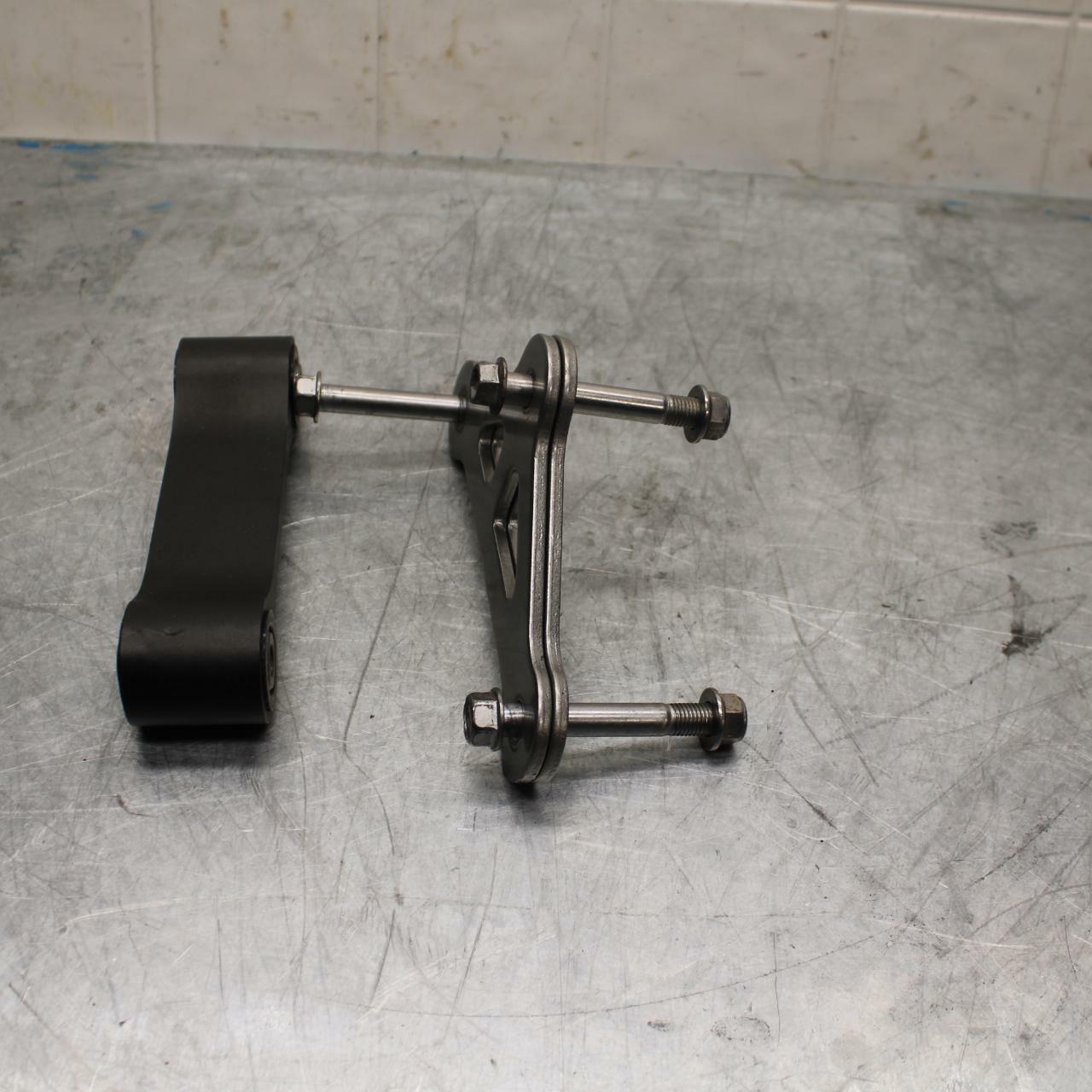 10-13 KAWASAKI Z1000 REAR DOGBONE SHOCK LINKAGE LINK BB421