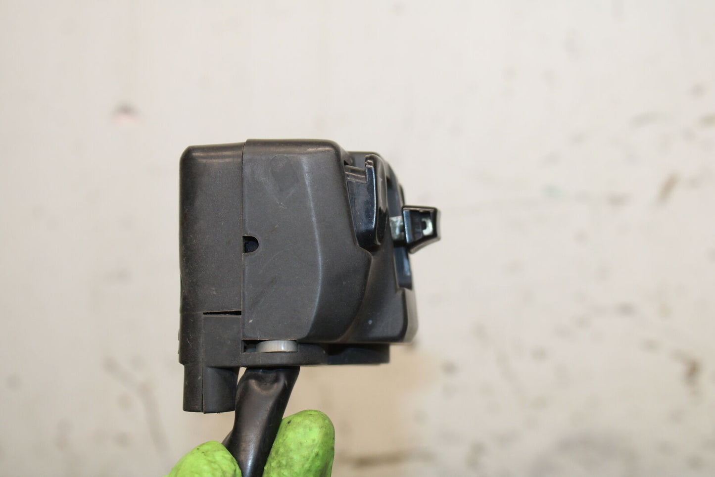 12-13 KAWASAKI Z1000 LEFT CLIP ON HANDLE HORN SIGNALS SWITCH SWITCHES BB743