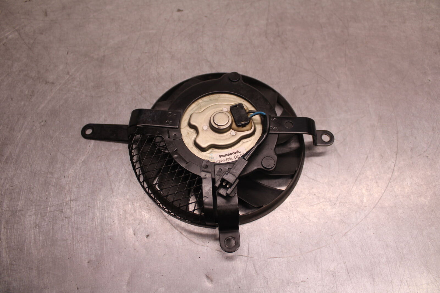 08-10 SUZUKI GSXR750 ENGINE RADIATOR COOLING FAN BB113