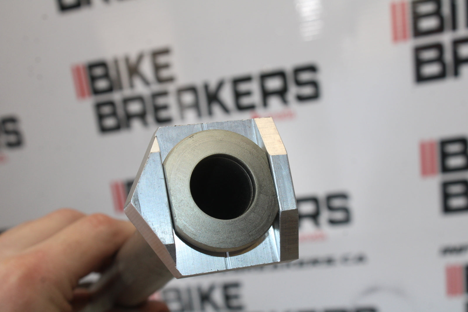 23-24 KAWASAKI NINJA ZX14R NEW! REAR AXLE BACK WHEEL RIM PIVOT BOLT AXEL BB169