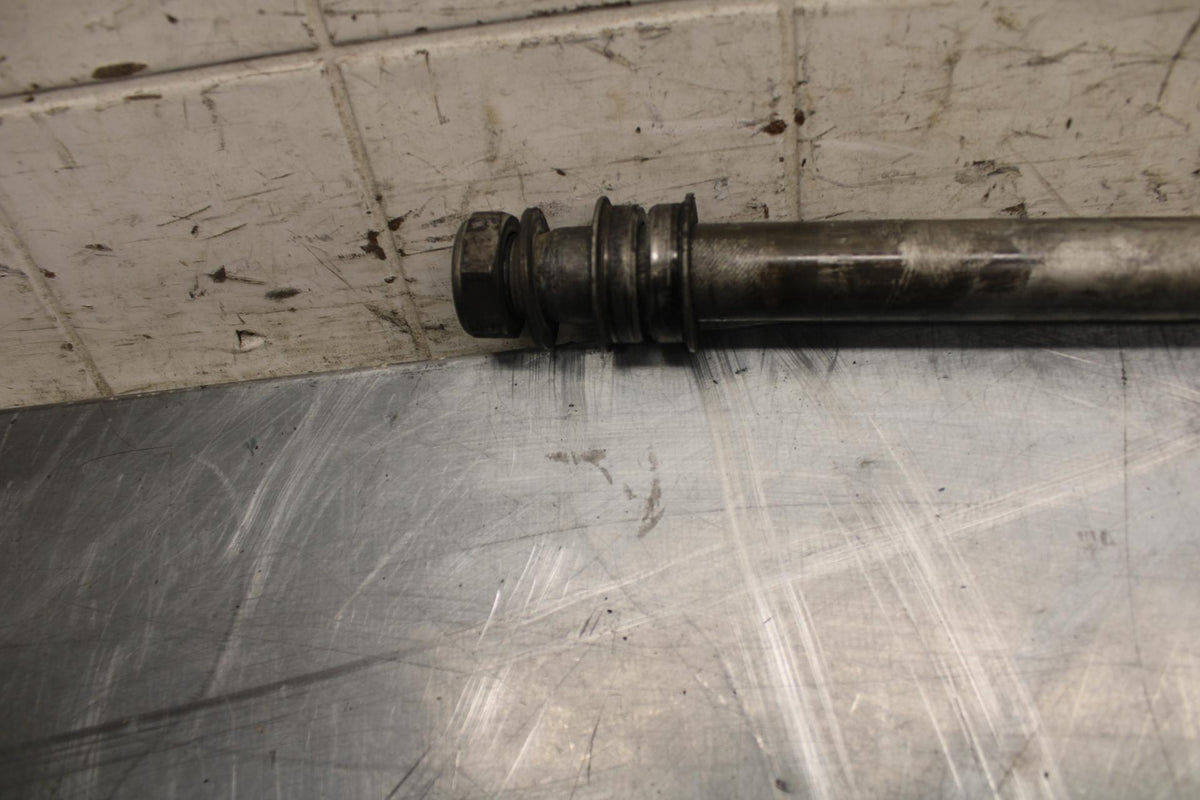 2003 Honda CBR600RR REAR AXLE BACK WHEEL RIM PIVOT BOLT AXEL 42301-MEE-000 BB511
