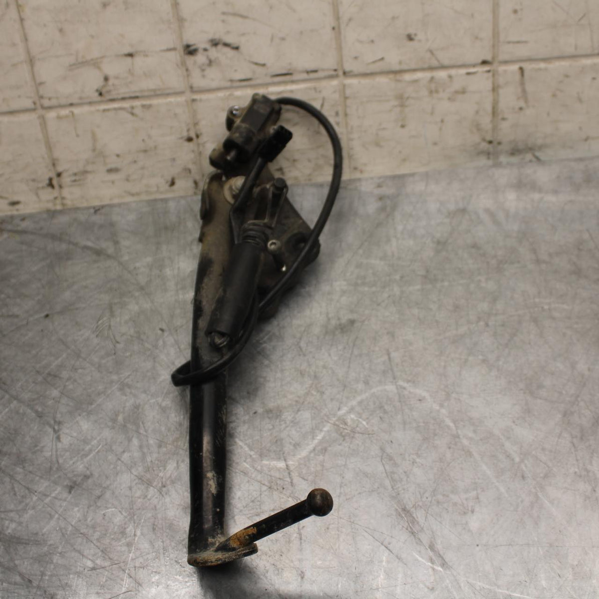 2016 Yamaha XSR900 ABS KICKSTAND SIDE KICK STAND BB516