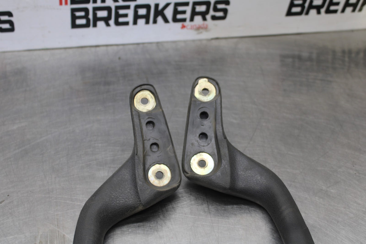 91-02 HONDA ST1100 PASSENGER REAR SEAT GRAB BAR HANDLE SET BB881