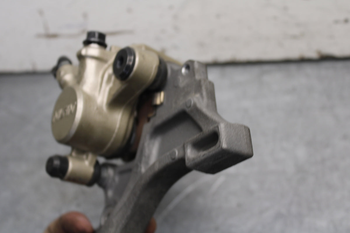 17-21 HONDA CBR1000RR SP REAR BACK BRAKE CALIPER W MOUNT BRACKET BB681
