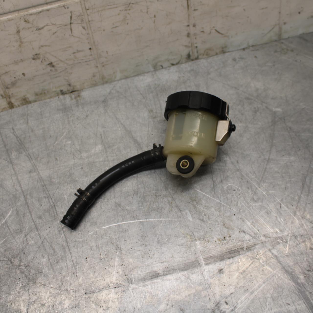 07-08 YAMAHA YZF R1 FRONT BRAKE MASTER FLUID RESERVOIR TANK BOTTLE BB483