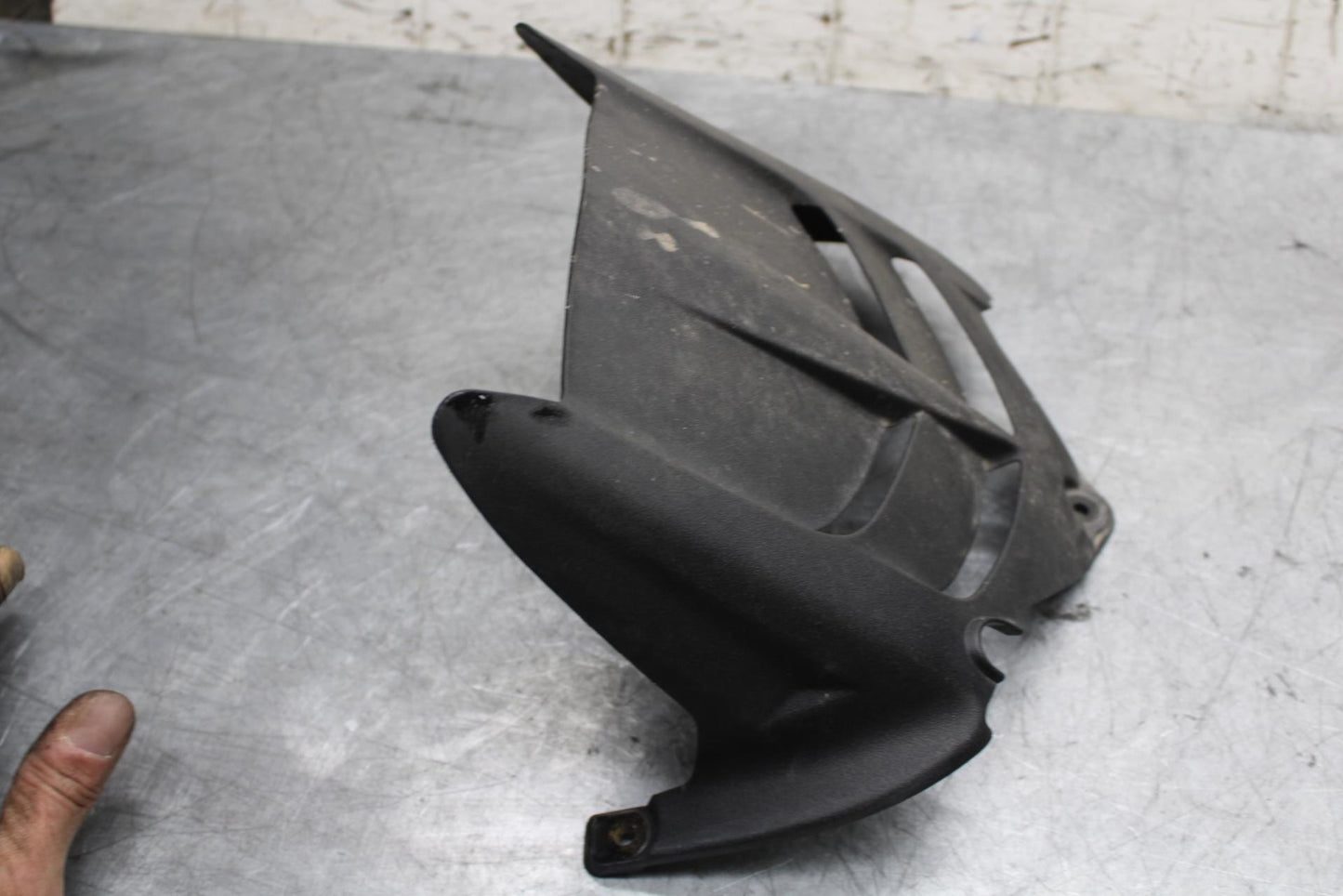 2009 Kawasaki Ninja ZX6R ZX600R REAR  WHEEL TIRE HUGGER FENDER  BB548