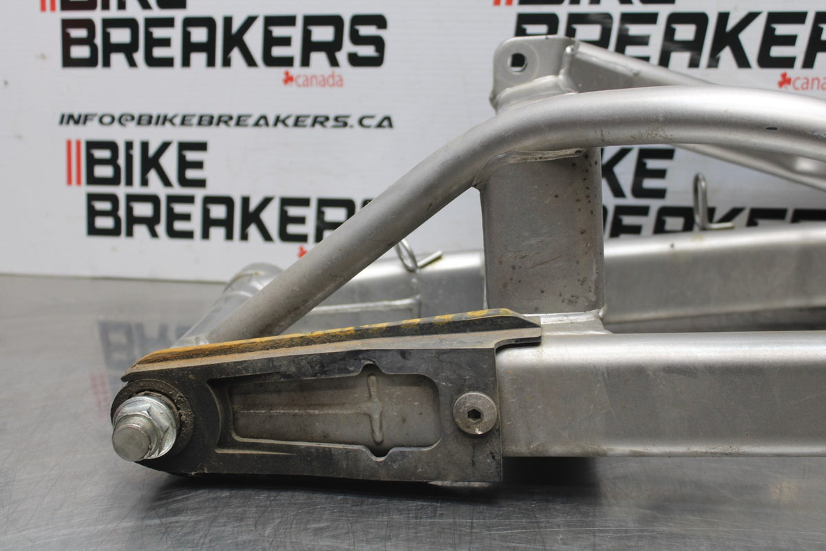 07 KAWASAKI NINJA 650 EX650 REAR SWINGARM BACK SUSPENSION SWING ARM BB844