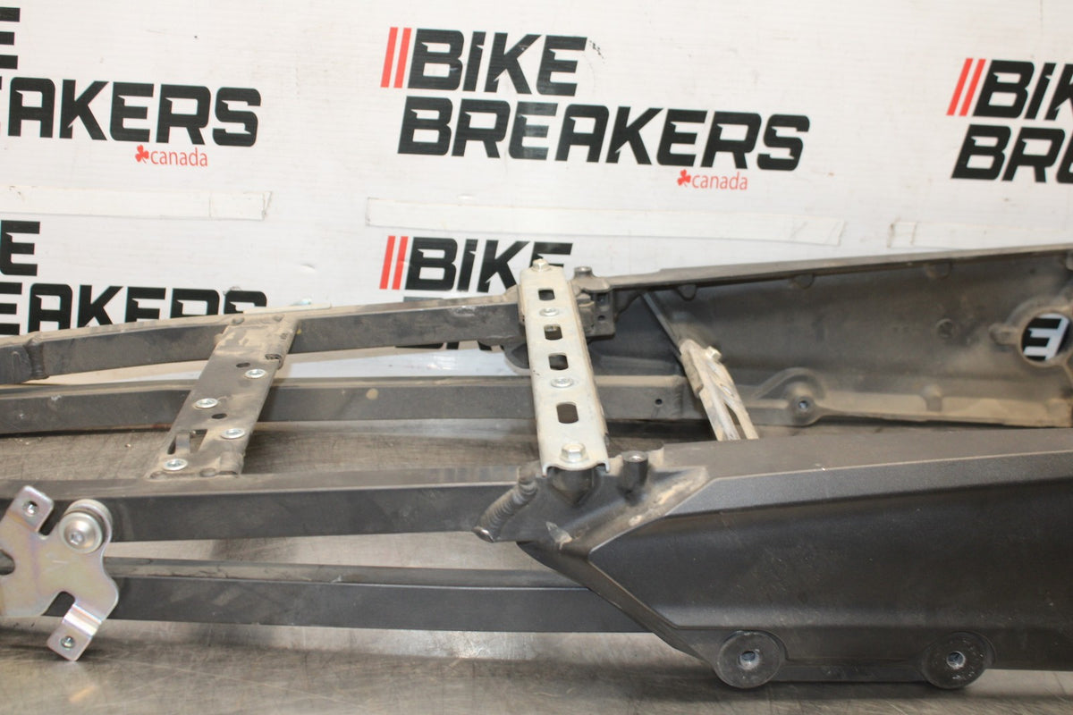 08-09 KAWASAKI NINJA ZX14R REAR SUBFRAME BACK SUB FRAME BB932