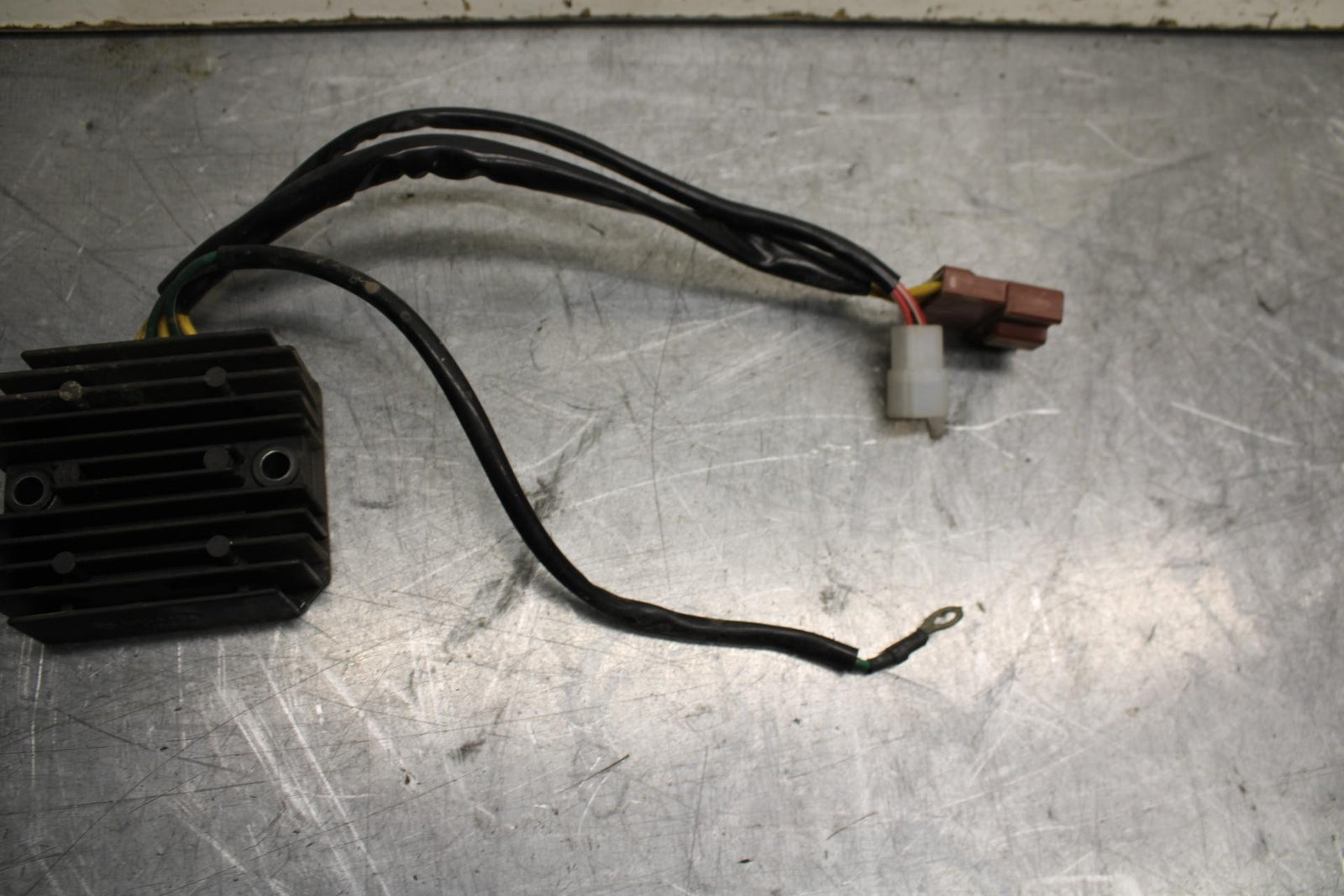 16-18 KTM 690 DUKE RECTIFIER VOLTAGE REGULATOR BB631