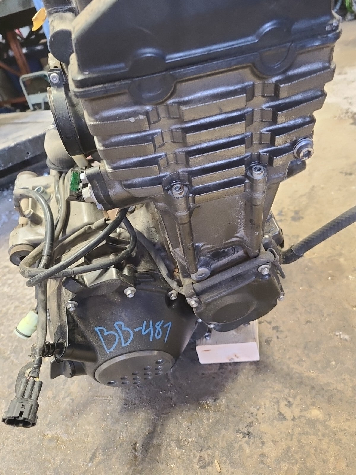 2006 Kawasaki Z1000 ENGINE MOTOR BB487