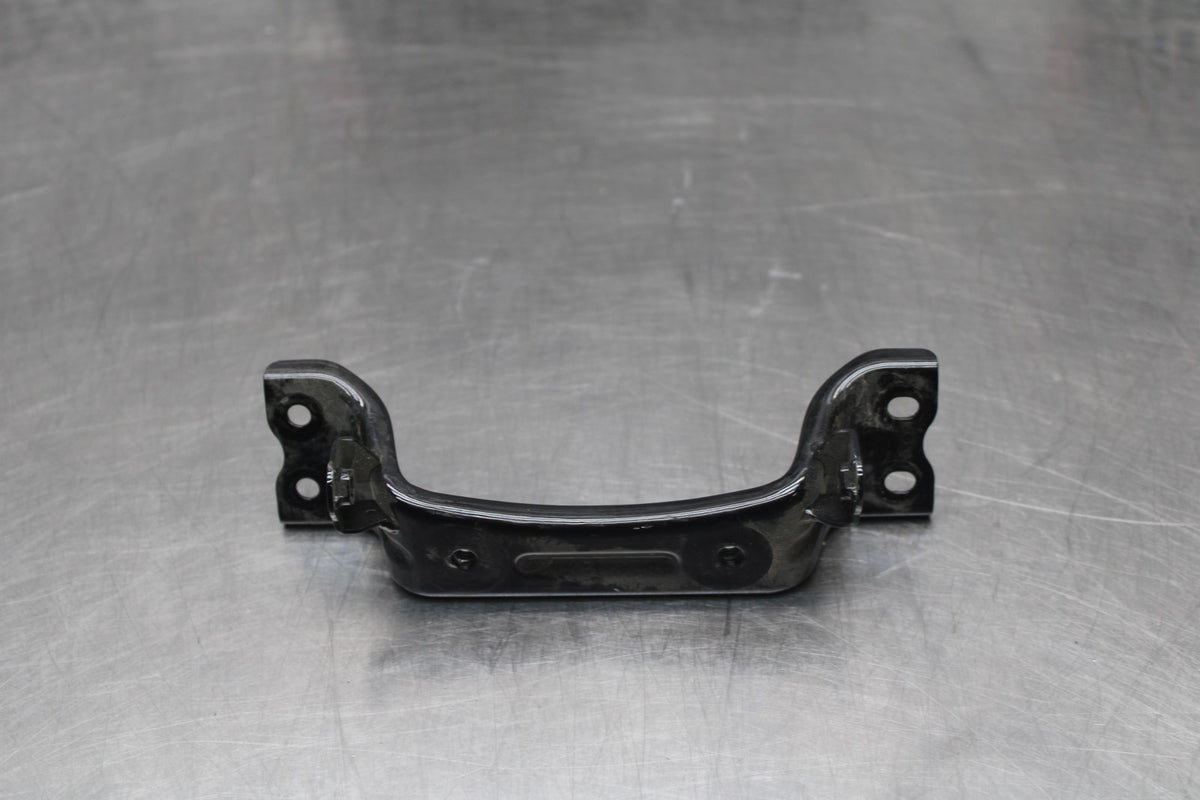18-26 KAWASAKI Z400 GAS TANK FUEL CELL PETROL RESERVOIR BRACKET MOUNT BB852