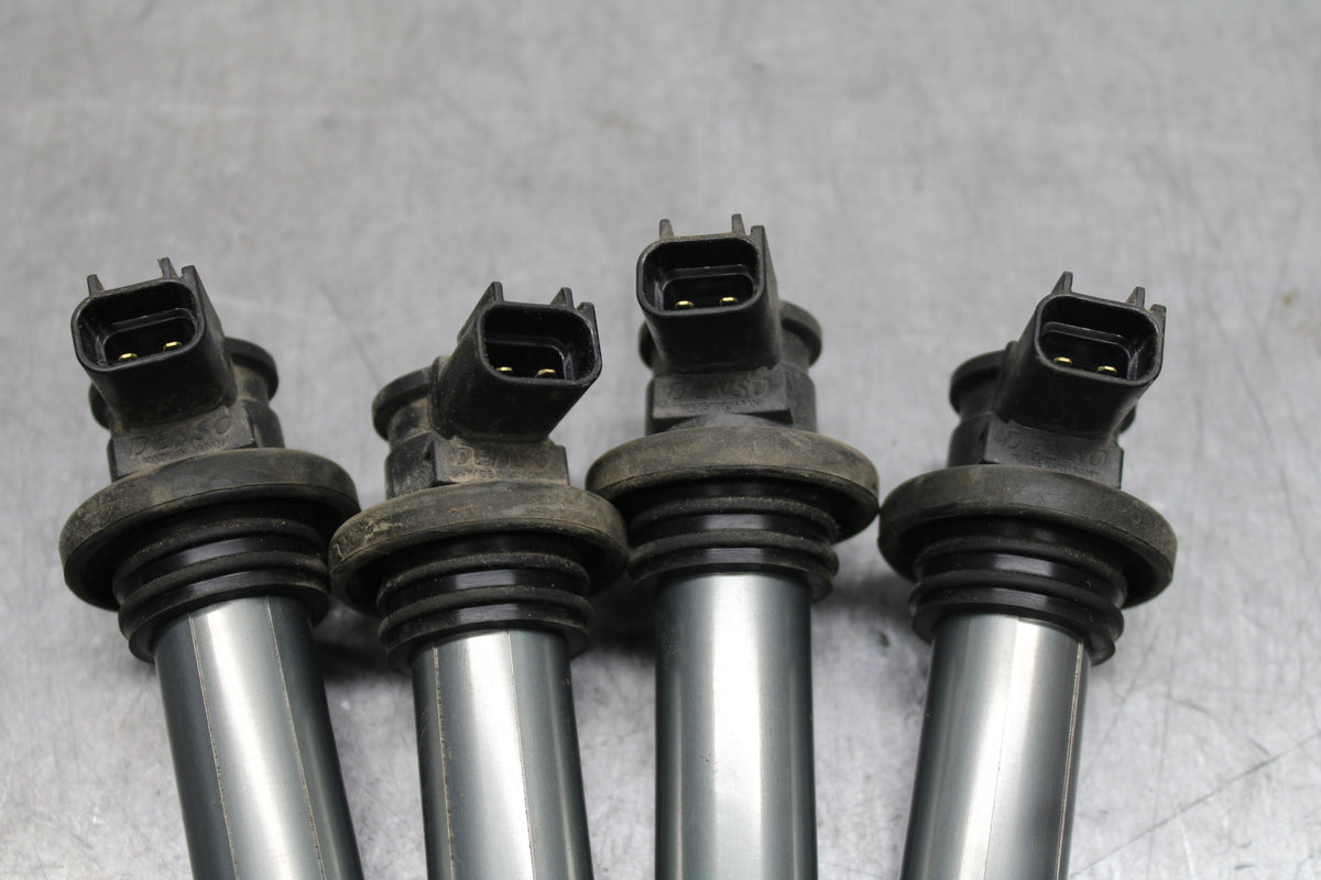 08-10 SUZUKI GSXR 600 IGNITION COILS COIL SPARK PLUG CAPS BB753